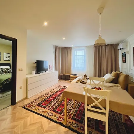 Lagom - Next To The Gondola *