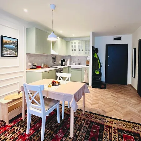 Lagom - Next To The Gondola Daire Bansko